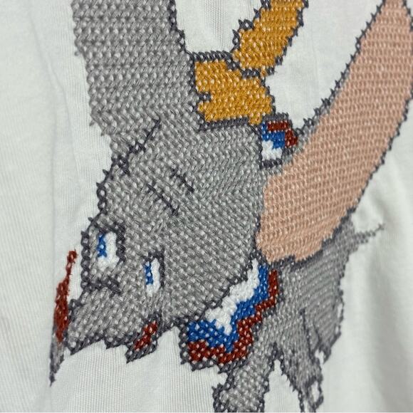 Zara x Disney Dumbo Cross-Stitch Graphic Tee Short Sleeve Shirt Women’s Large - Picture 4 of 6